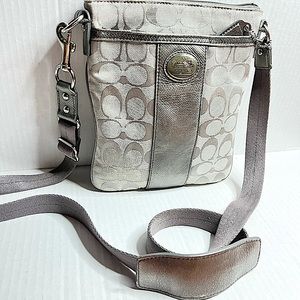 COACH CROSSBODY STRAP authentic shoulder bag